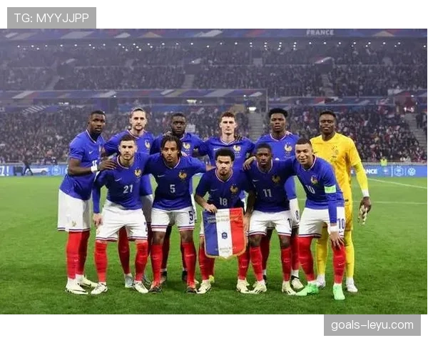 欧洲杯激战正酣，乌龙球成转折点，多队表现引关注