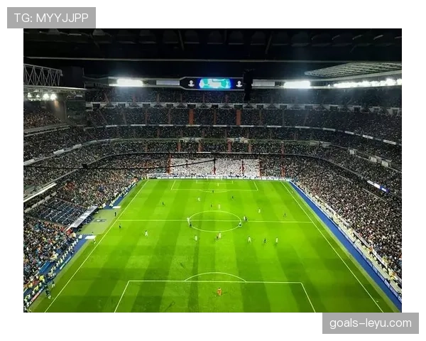 齐达内:从绿茵传奇到全球足球文化象征,诠释体育的深远影响力